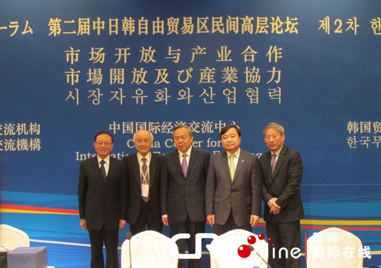 人民币兑美元中间价报71702上调4点！高盛：美联储将于今年6月和12月进w66官网登录入口行2次25个基点的降息